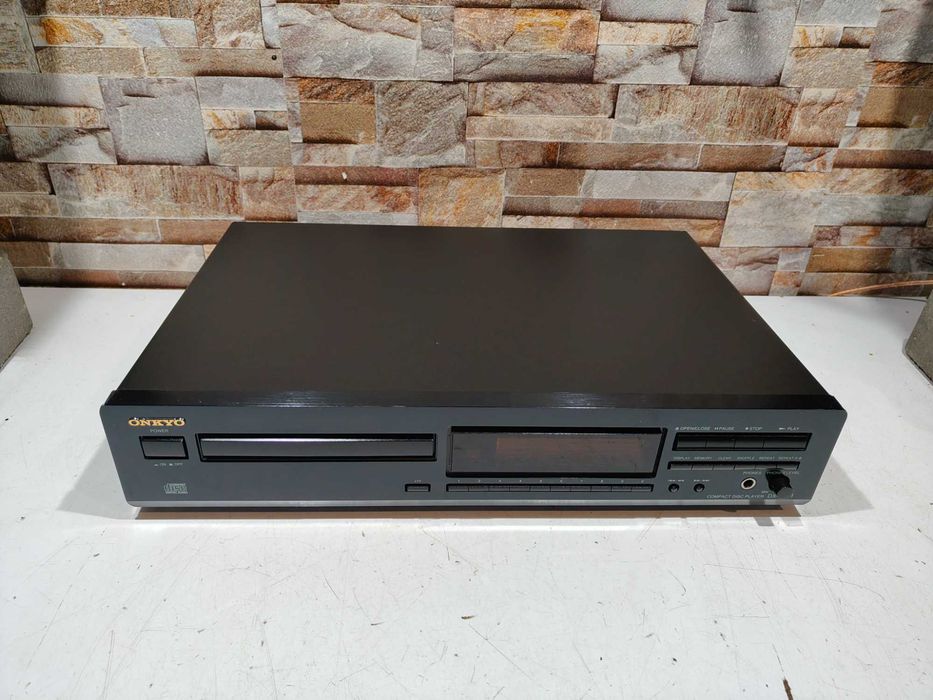CD  Odtwarzacz Onkyo DX7211