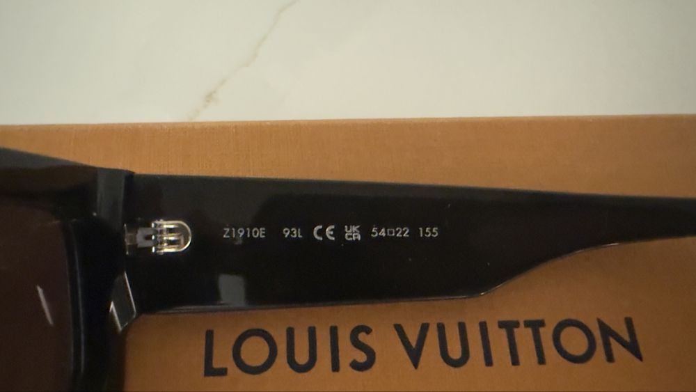 Sunglasses Louis Vuitton