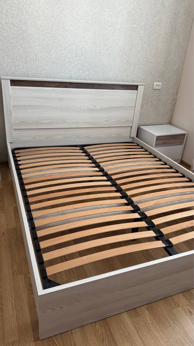 Продам Ліжко