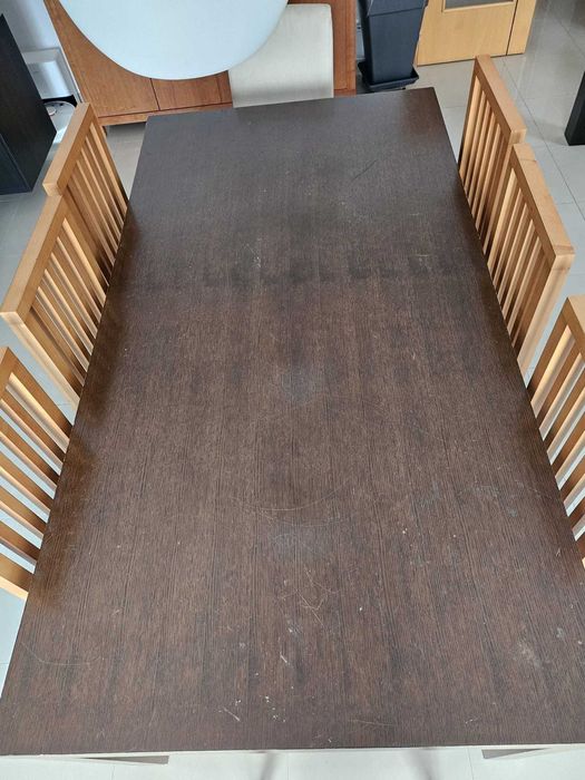 Mesa de Jantar 2,10m x 1,10m – Area – 8/10 Lugares