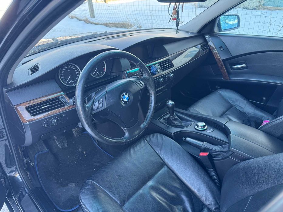 BMW e60/e61 3.0 diesel m57 218km, manual