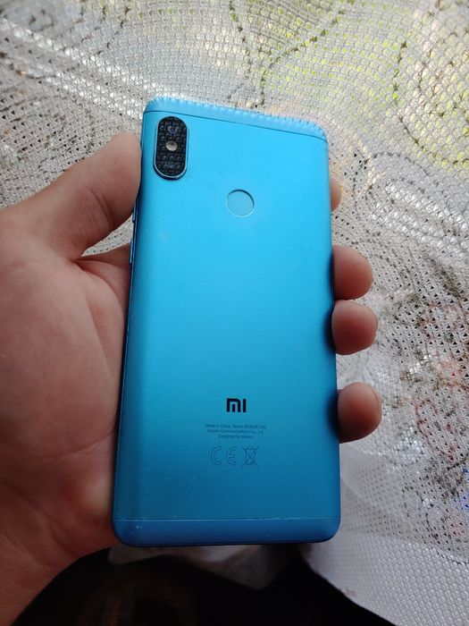 Продам смартфон Redmi Note 5 ver.3/32 в около идеальном состоянии.