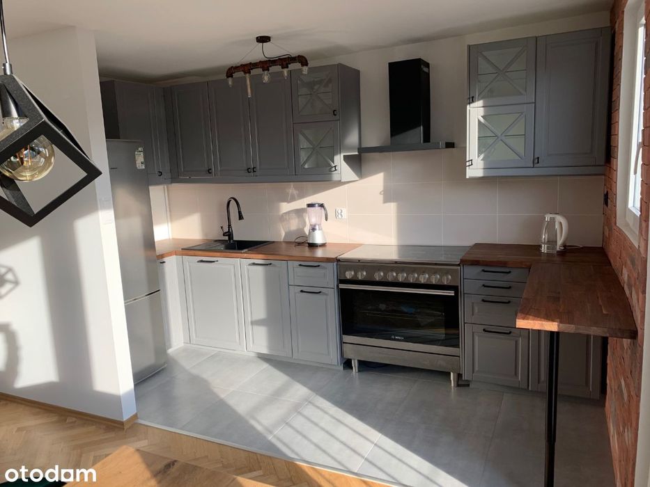 3 pokoje po generalnym remoncie | 47 m²  ul. Esperanto 18 przy CH Klif – pohled 2
