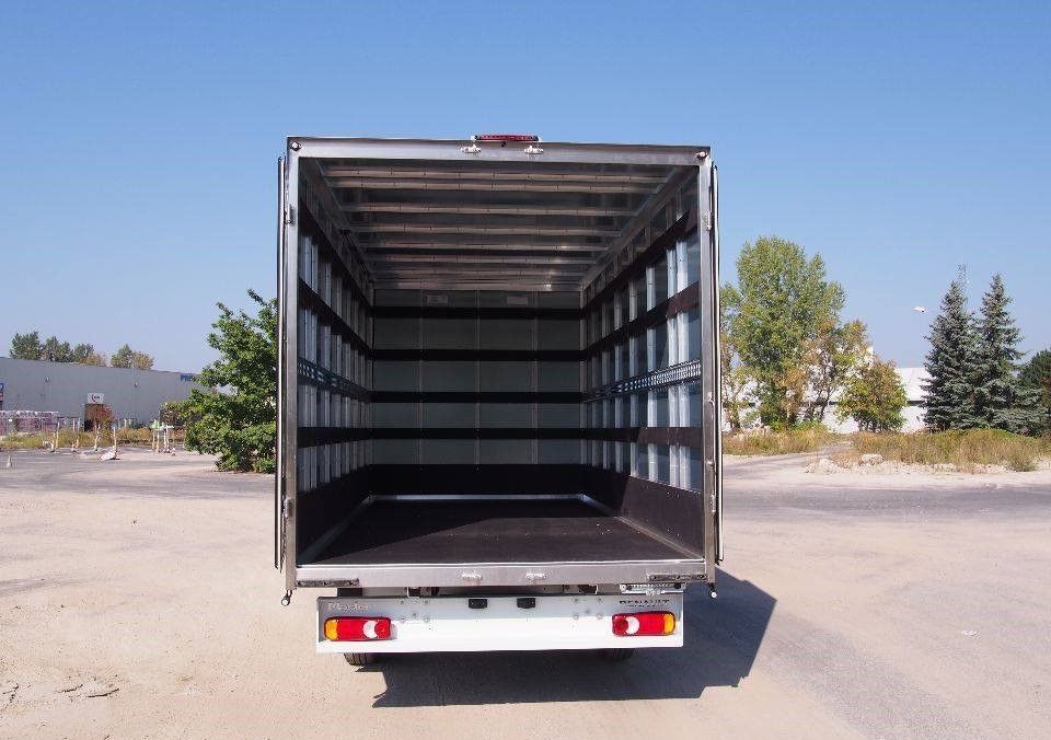 Przeprowadzki i Taxi Bagażowe 24/7 – Kraków i okolice