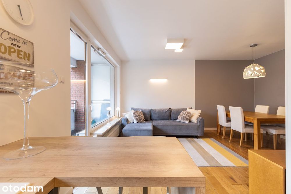 Urokliwy 3 pokojowy apartament na Wojskowej 7