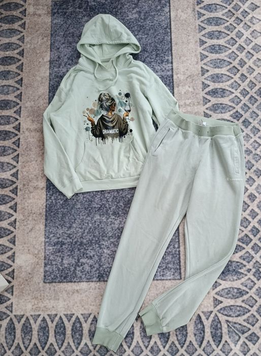 Пакет жіночого одягу розмір S