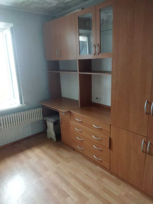 Сдаю гостинку на Салтовке. Метро –10мин.