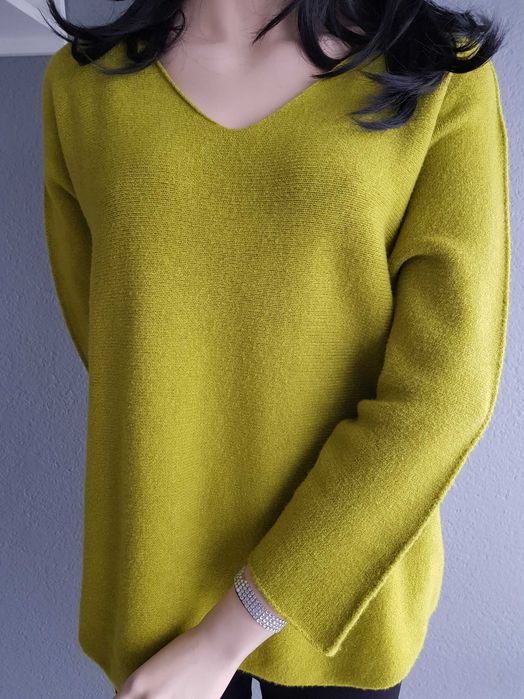 Sweter rozmiar uniwersalny  Nowy