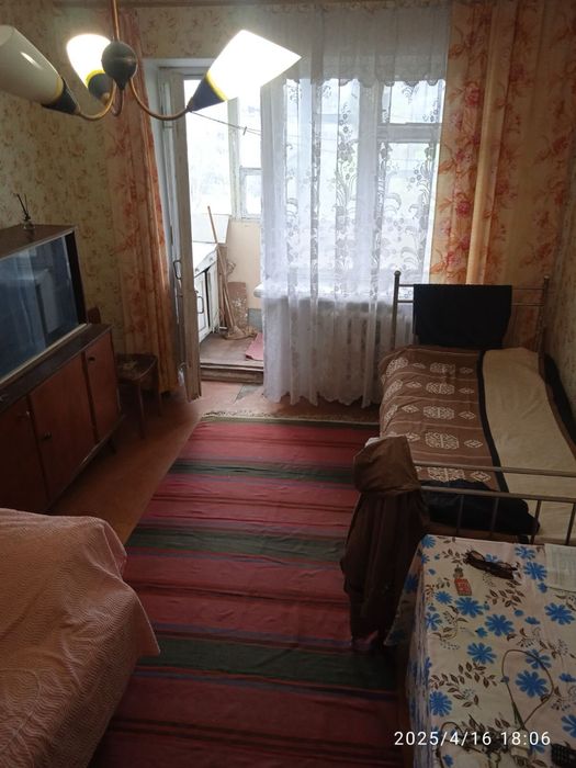 Здаю 1 кімнатну квартиру на Південній 50