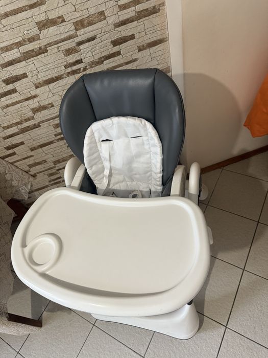 Стілець для годування CARRELLO Stella (Каррело Стелла)