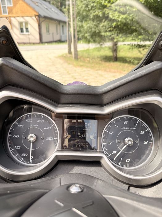 Yamaha X-max 300/125cm kat B