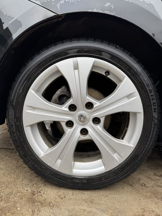 Диски R17 5/114,3 + резина 2024р Renault Megane Scenic Koleos Qashqai