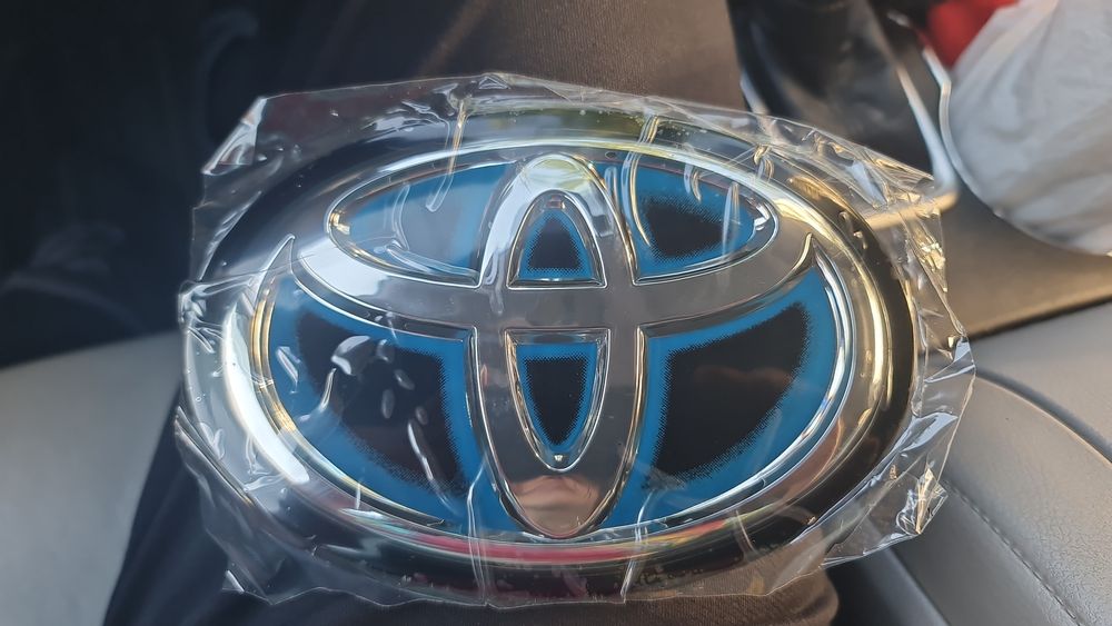 Эмблемы тойота Toyota. Lexus , Nissan, volkswagenHighlander, Rav4 и др