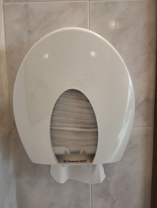 Dispensador de papel para mãos WC