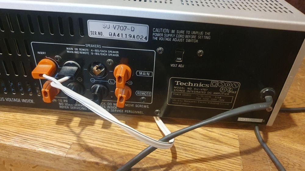 Wzmacniacz technics su-v707