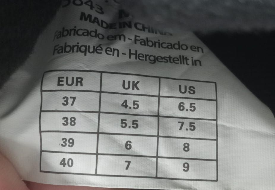 Patins em linha pouco usados