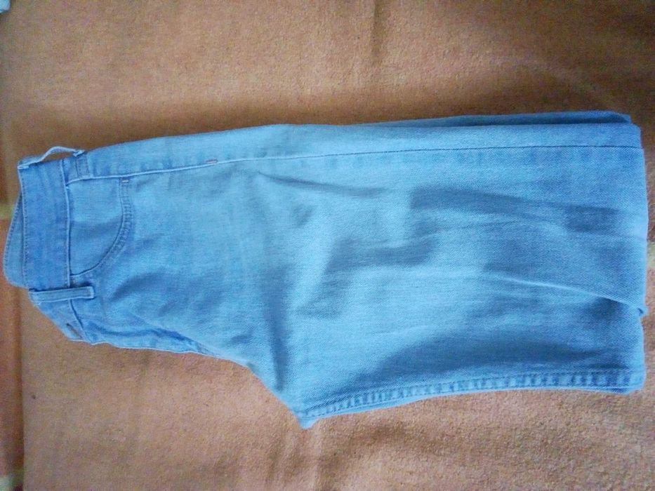 Жіночі скінні блакитного кольору