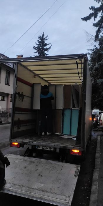 ВАНТАЖНИКИ (виніс та зніс будматеріалів, квартирний переїзд, демонтаж)