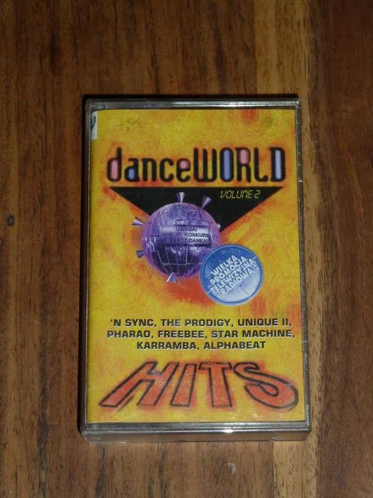 Kaseta magnetofonowa - DANCE WORLD - (Prodigy N Sync) - 1997 r.