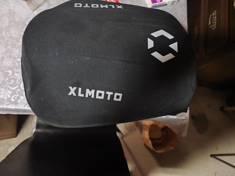 Vendo este material de motard