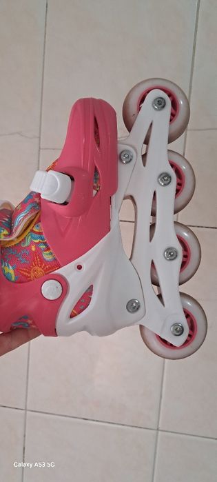 Patins em linha crianca