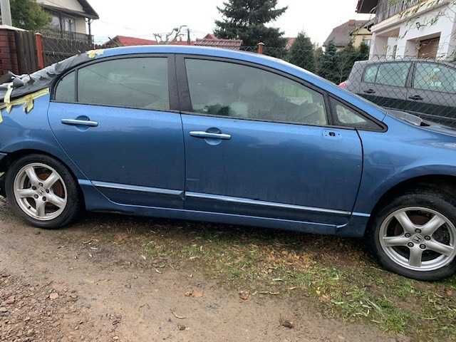 Honda Civic VIII Sedan 2006- Drzwi