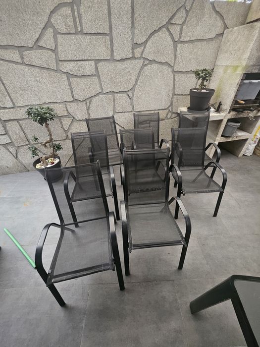 8 Cadeiras Jardim