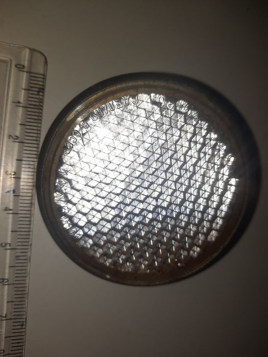 Катафот светоотражатель на велосипед