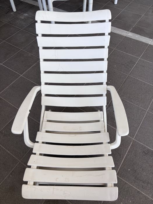 Conjunto Cadeiras + Espreguiçadeira