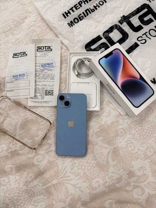 Телефон iPhone 14