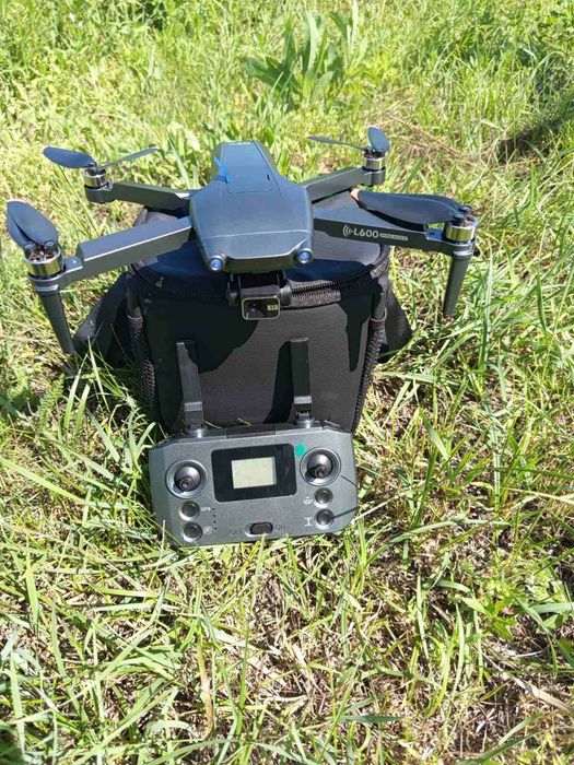 Дрон L600 pro 4k квадрокоптер