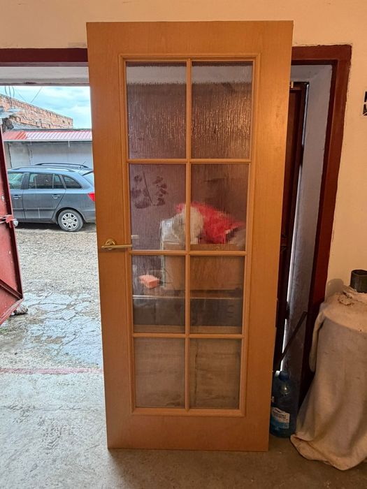 Продам міжкімнатну дверь