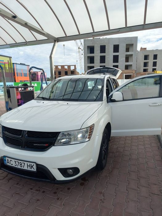Продам Dodge Journey