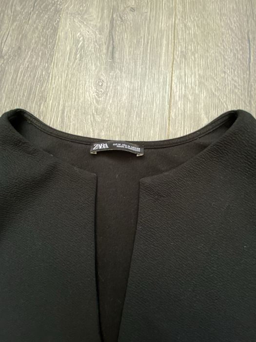 Плаття чорне бренду ZARA
