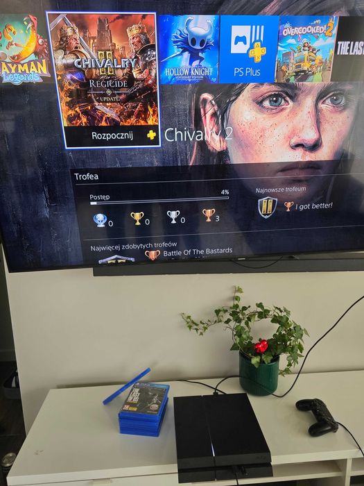 Play station 4 - konsola