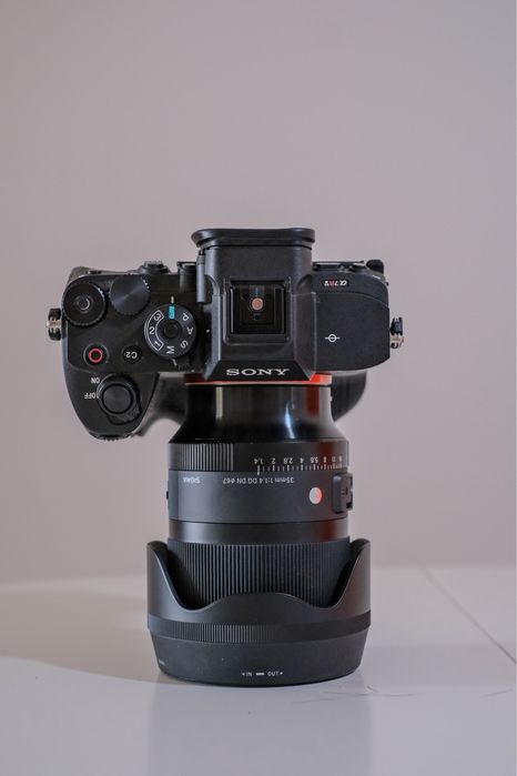 Sony A7RV + Punho Sony VG-C4EM + Sigma Art 35 f1.4 DG DN