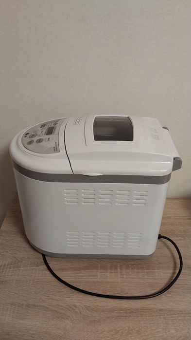 Хліблопічка LG HB-206CE як нова
