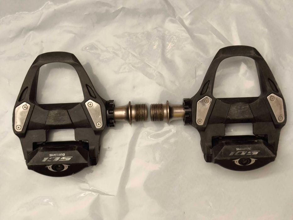 Pedais Shimano 105