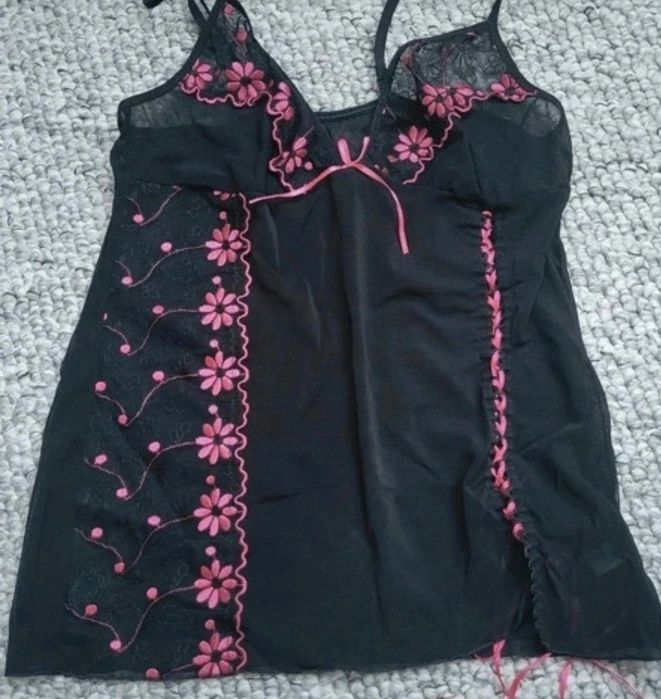 Piękna piżamka koronka elastyczna L XL