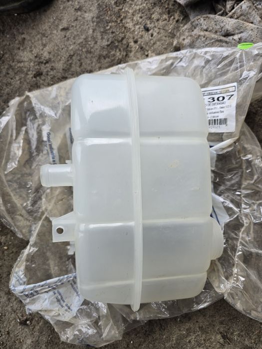 Fiat strada reservatorio de refrigeração