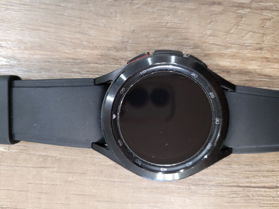 Smartwatch LTE Samsung Galaxy Watch4 Classic 42 mm LTE SM-R885F