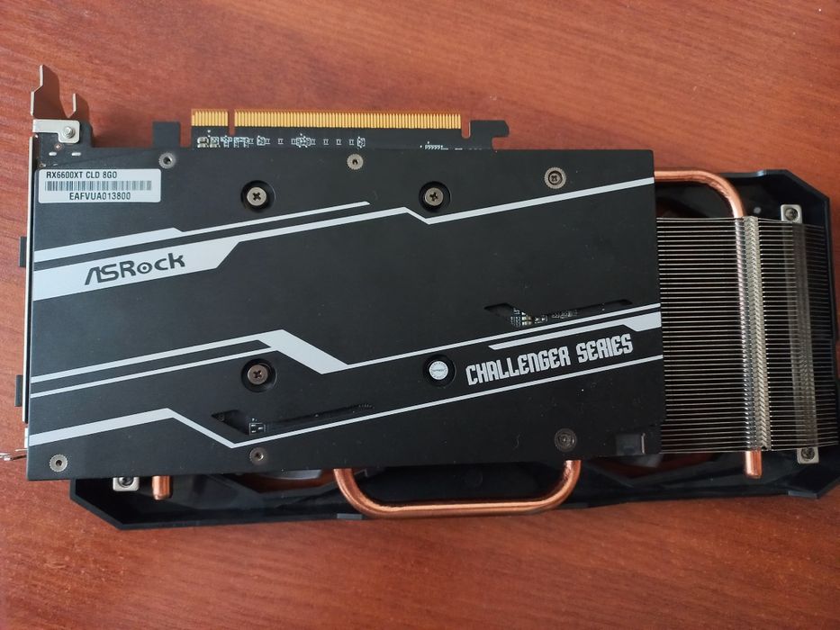 Продам відеокарту ASRock Radeon RX 6600 XT 8 GB