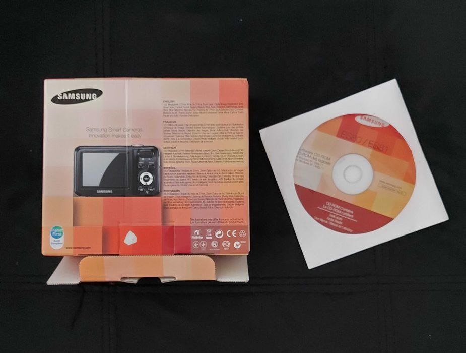 Máquina fotográfica Samsung ES80