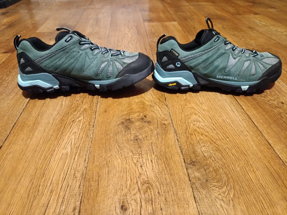 Кросовки ботинки MERRELL