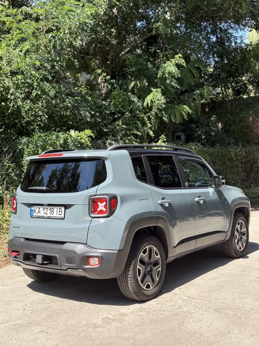 Продам Jeep Renegade Trailhawk 2.4 газ/бенз