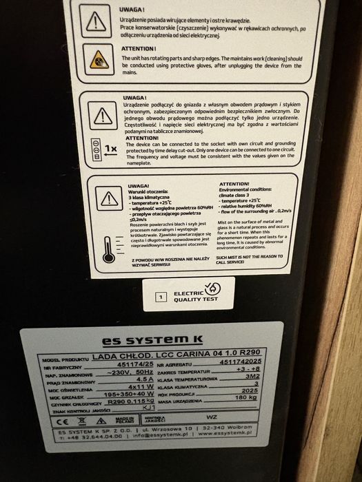 Lada cukiernicza chłodnicza Carina Es System