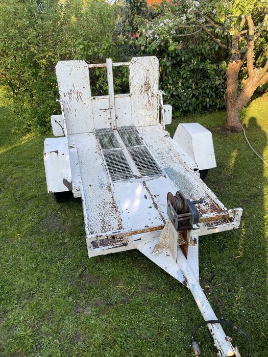 Przyczepka pod mini koparke