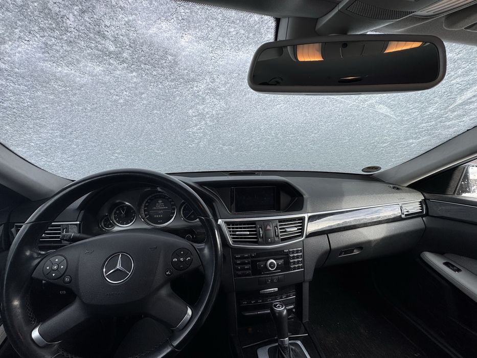Торпеда торпедо w212 meredes запчастини мерседес консоль