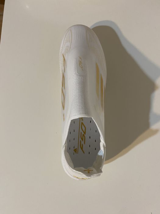 Chuteiras adidas, F50