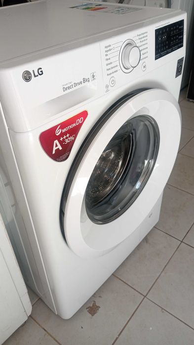 Máquina de lavar roupa LG 8 kg